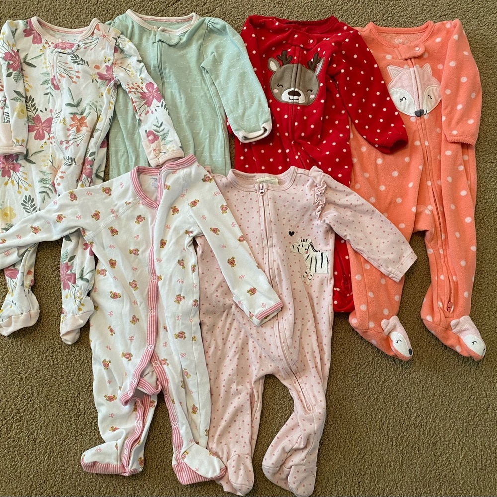 Bundle of girls 3-6 month sleep and play.